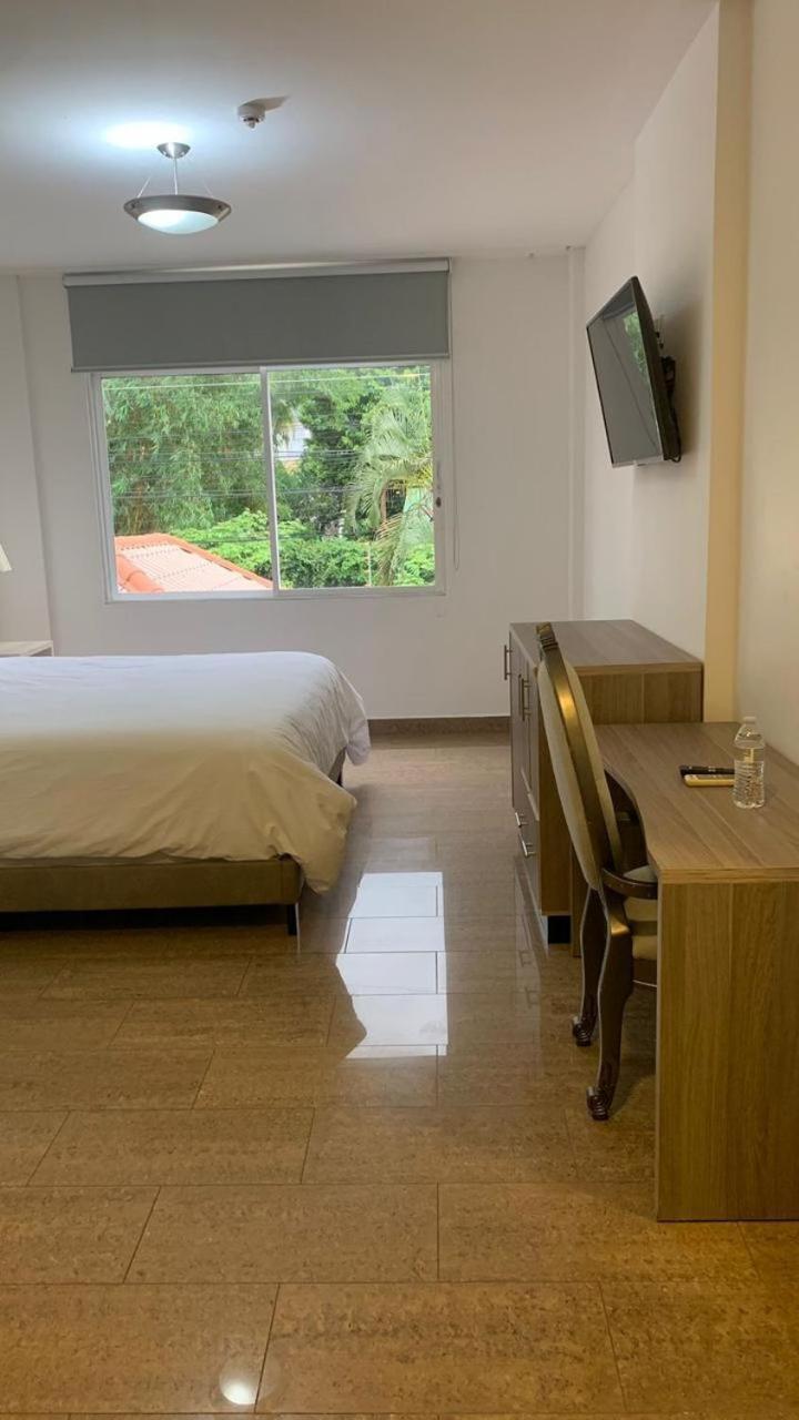 Hotel Diana Princess San Pedro Sula Dış mekan fotoğraf