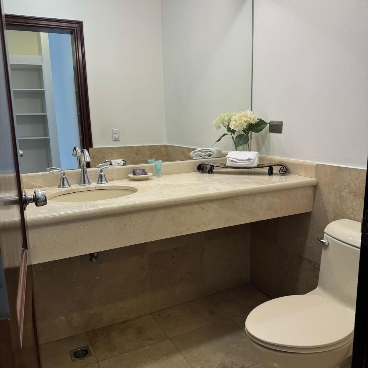 Hotel Diana Princess San Pedro Sula Dış mekan fotoğraf